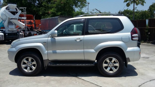 TOYOTA มือสอง รุ่น PRADO เครื่องยนต์ดีเซล 1KD