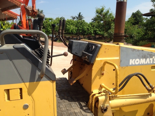 ขายด่วน รถแทรกเตอร์ KOMATSU D20P-7E  แทรค50  สภาพสวยใช้งานน้อย นำเข้าเองจากญี่ปุ่นโดยตรง