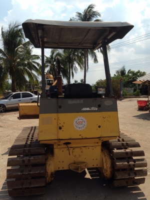 ขายด่วน รถแทรกเตอร์ KOMATSU D20P-7E  แทรค50  สภาพสวยใช้งานน้อย นำเข้าเองจากญี่ปุ่นโดยตรง