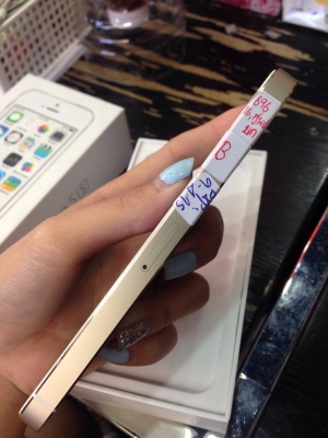 IPHONE 5S 16G GOLD สภาพนางฟ้า ราคา 15100 บาทจัด EMS ฟรี