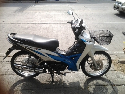 เวฟ110iปี254ตาท เท้า