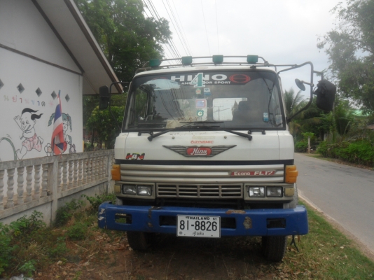 ขายครับ สิบล้อเทรนเลอร์ลากรถเกี่ยว ราคาต่อรองได้ ติดต่อช่างหมึก 087-5262494 หรือ094-7452226