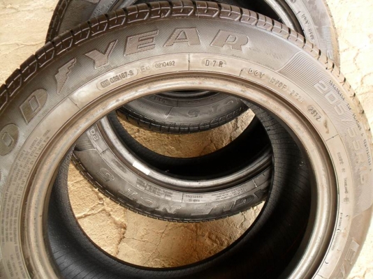 กู๊ดเยียร์ 205-55-R16(4เส้น1,900บ) กู๊ดเยียร์ 205-55-R16(4เส้น1,900บ)