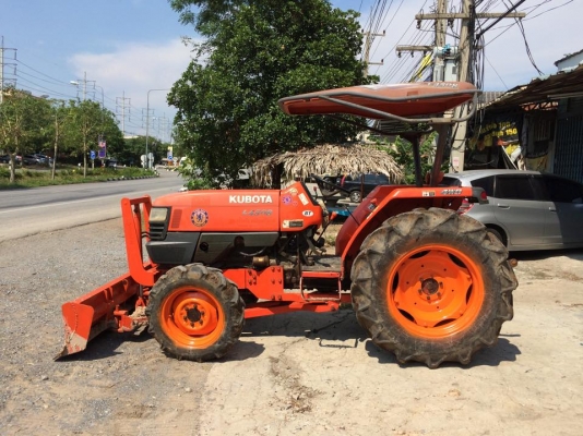 ขายด่วนครับ Kubota L4508 ใบดันหน้า รถสวยครับ เครื่องดี เกียร์ดี ครับ