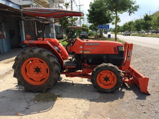 ขายด่วนครับ Kubota L4508 ใบดันหน้า รถสวยครับ เครื่องดี เกียร์ดี ครับ