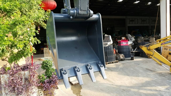 ขาย รถขุด KOMATSU รุ่น PC30-7- แทร็กเหล็ก มือสองญี่ปุ่น สลักแน่น คันนี้ มีไลน์ ใส่หัวกระแทกได้ มือถือ / line id :0818753444 ขาย รถขุด KOMATSU รุ่น PC30-7- แทร็กเหล็ก มือสองญี่ปุ่น สลักแน่น คันนี้ มีไลน์ ใส่หัวกระแทกได้ มือถือ / line id :0818753444