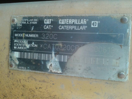 ขายแบคโฮ CAT 320C ขายคู่ 2คัน ราคาถูกๆมาแล้ว