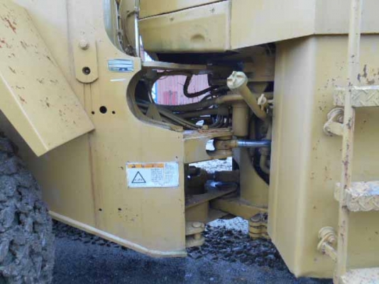 รถตักล้อยาง Caterpillar 950F #4DJ02937 Side Dump Bucket สต็อกเราที่ญี่ปุ่น สนใจโทร. 080-6565422 (หนิง)