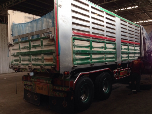 ขายพ่วงเหล็ก ยาว 6.80 สูง 2.10 กว้าง 2.50 ปี 51 สนใจติดต่อ 093-1406977 เต้