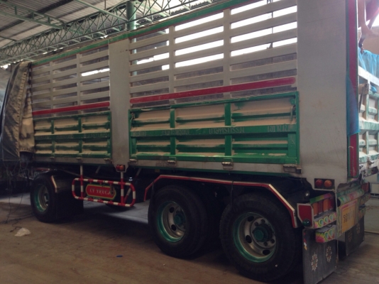 ขายพ่วงเหล็ก ยาว 6.80 สูง 2.10 กว้าง 2.50 ปี 51 สนใจติดต่อ 093-1406977 เต้