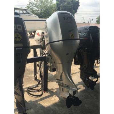 ขายเครื่องยนต์เรือมือสอง Honda BF175 VTEC 4จังหวะ จากญี่ปุ่น