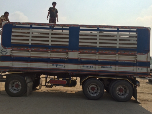 Isuzu 360 เหล็ก แม่ ยาว 6.10 สูง 2.2 กว้าง 2.50 ลูก ยาว 7.0 สูง 2.20 กว้าง 2.5 สนใจติดต่อ 093-1406977 เต้