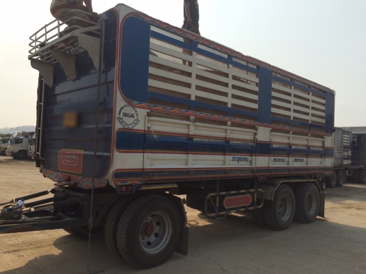 Isuzu 360 เหล็ก แม่ ยาว 6.10 สูง 2.2 กว้าง 2.50 ลูก ยาว 7.0 สูง 2.20 กว้าง 2.5 สนใจติดต่อ 093-1406977 เต้