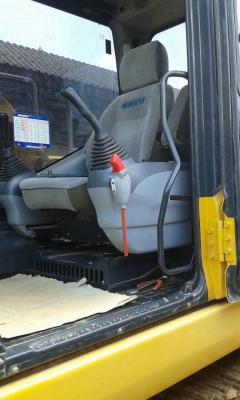 ขายรถแบคโฮ KOMATSU PC200-7 C80XXX ทำงานมา 3700 ชั่วโมง สนใจโทร 081-970-1072