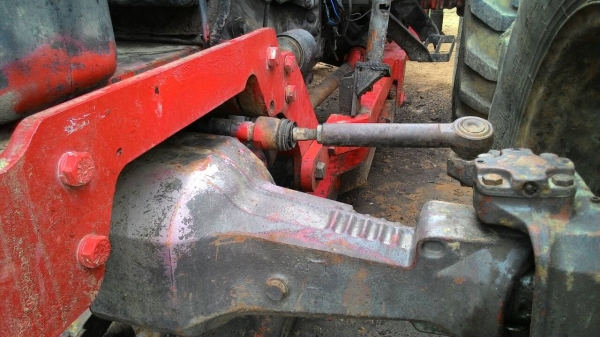 ขายรถไถ MASSEY 390 4WD พร้อมดันหน้า ผาน 4 ราคา 380,000 สอบถาม 0818618678 อ.แกลง จ.ระยอง