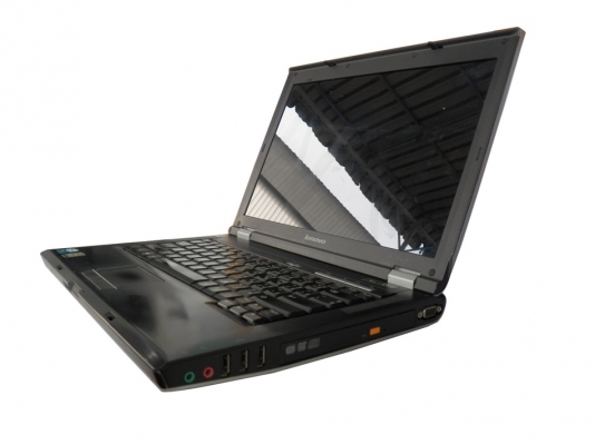 Notebook Lenovo รุ่น 3000 A100 ราคาถูกๆ 3,850 บาท รวมจัดส่งไปรษณีย์