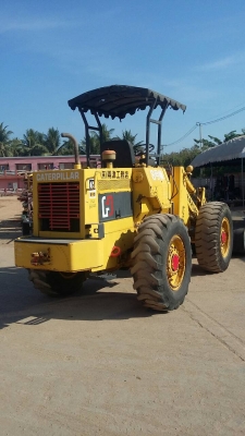 รถตักล้อยาง CATERPILLAR รุ่น-910 41Y รถตักล้อยาง CATERPILLAR รุ่น-910 41Y