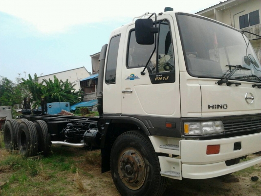 รถสิบล้อ