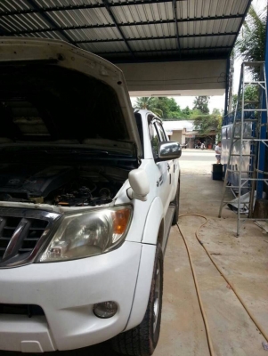 Toyota Vigo  Prerunner 4ประตู ปี06   เครื่อง3.0  ออโต้โฟ   ตัวG  เบาะหนัง