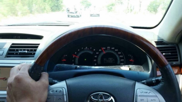 Toyota Camry ปี08    เครื่อง2.4  จอเน  ปุ่มสตาท