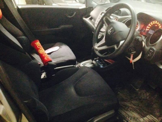 Honda Jazz ปี08 ออโต้ ตัวรองTOP Honda Jazz ปี08 ออโต้ ตัวรองTOP