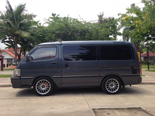 HIACE SUPER CUSTOM  RZH100 ตัวนอกเเท้ เเต่งเต็มคัน เบนซิน เเอลพีจี