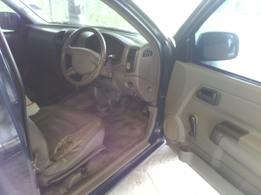 ขาย isuzu D-max ปี 2003 ราคาถูก พร้อมโอน