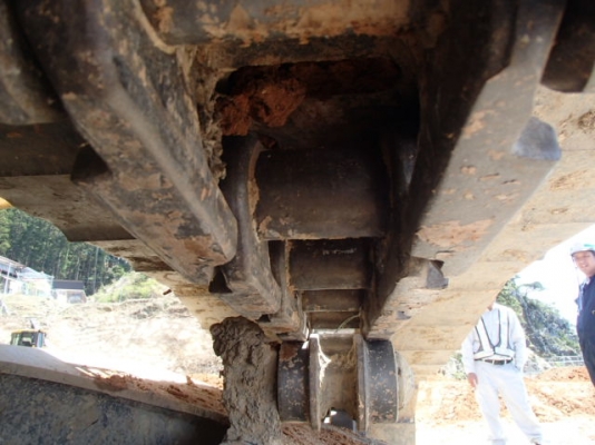 KOMATSU  PC200-10 #45****  ปี2014 1222ชม. หากสามรถรอของได้ 30-45 วัน ติดต่อมาได้เลยครับ