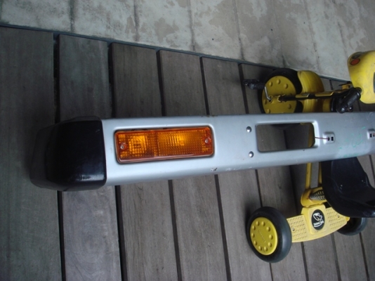 ยกันชนหน้า 720 สภาพสวยเก่าญี่ปุ่นไฟสวยใสไม่แตกร้าวยางมุมสวย ยกันชนหน้า 720 สภาพสวยเก่าญี่ปุ่นไฟสวยใสไม่แตกร้าวยางมุมสวย