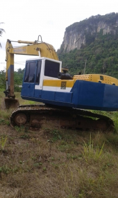 ขายรถแบคโฮ KOMATSU PC 200-3 รถพร้อมใช้ เจ้าของขายเองครับ