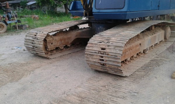 ขายรถแบคโฮ KOMATSU PC 200-3 รถพร้อมใช้ เจ้าของขายเองครับ