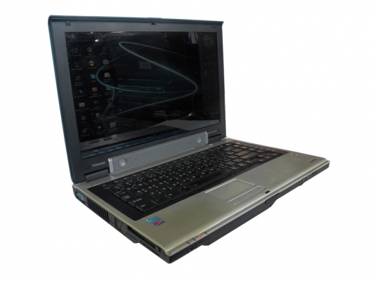 Notebook TOSHIBA Satellite M50 ราคาถูกๆ 3,600 บาท รวมจัดส่งไปรษณีย์