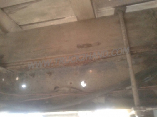 ISUZU  NPR 6 ล้อ กระบะบรรทุก 110 แรงม้า 4 สูบ