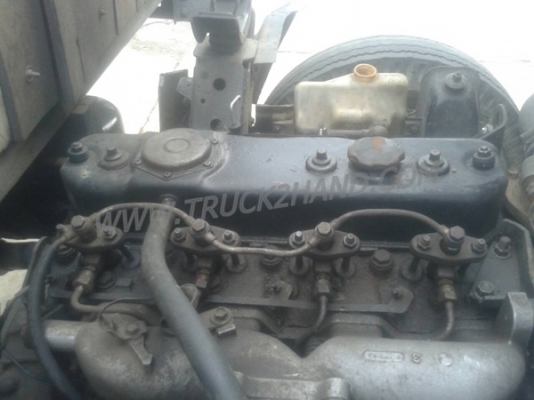 ISUZU  NPR 6 ล้อ กระบะบรรทุก 110 แรงม้า 4 สูบ