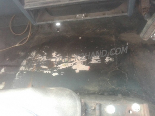 ISUZU  NPR 6 ล้อ กระบะบรรทุก 110 แรงม้า 4 สูบ