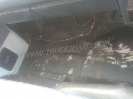 ISUZU  NPR 6 ล้อ กระบะบรรทุก 110 แรงม้า 4 สูบ