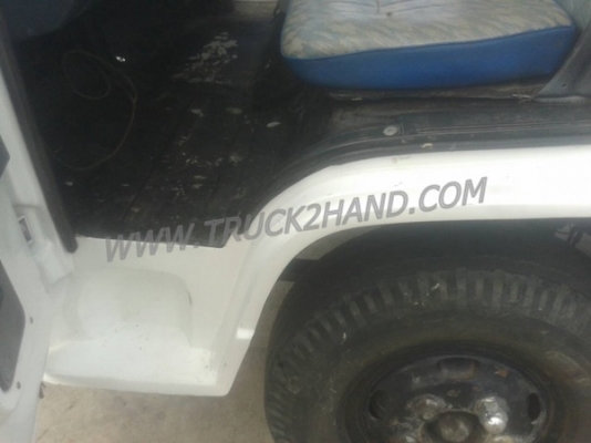 ISUZU  NPR 6 ล้อ กระบะบรรทุก 110 แรงม้า 4 สูบ