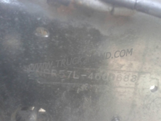 ISUZU  NPR 6 ล้อ กระบะบรรทุก 110 แรงม้า 4 สูบ