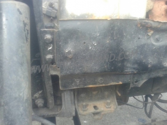 ISUZU  NPR 6 ล้อ กระบะบรรทุก 110 แรงม้า 4 สูบ