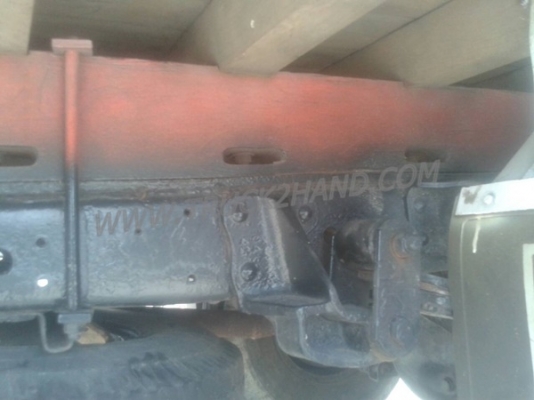 ISUZU  NPR 6 ล้อ กระบะบรรทุก 110 แรงม้า 4 สูบ