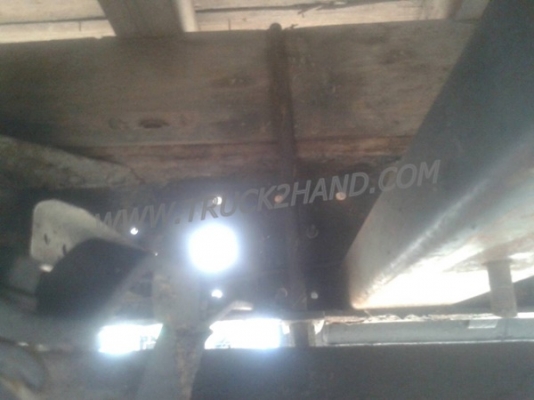 ISUZU  NPR 6 ล้อ กระบะบรรทุก 110 แรงม้า 4 สูบ