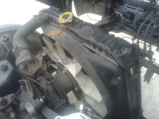 ISUZU  NPR 6 ล้อ กระบะบรรทุก 110 แรงม้า 4 สูบ