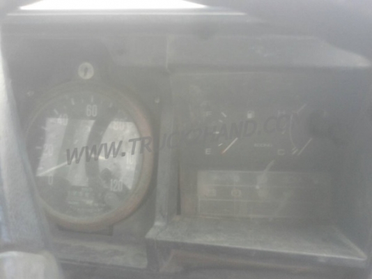 ISUZU  NPR 6 ล้อ กระบะบรรทุก 110 แรงม้า 4 สูบ