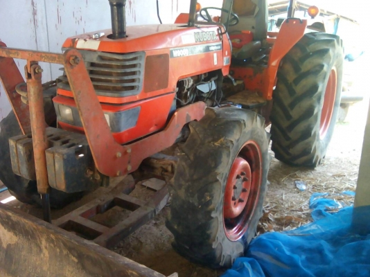 ขายรถไถ KUBOTA  M 9000 2เพลา ปี 50 90 แรง อุปกรณ์ ผานหน้าหลัง