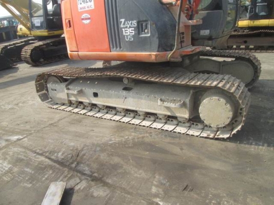 รถขุด HITACHI ZX135US