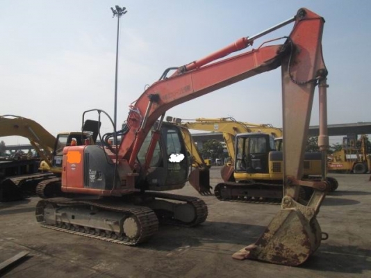 รถขุด HITACHI ZX135US