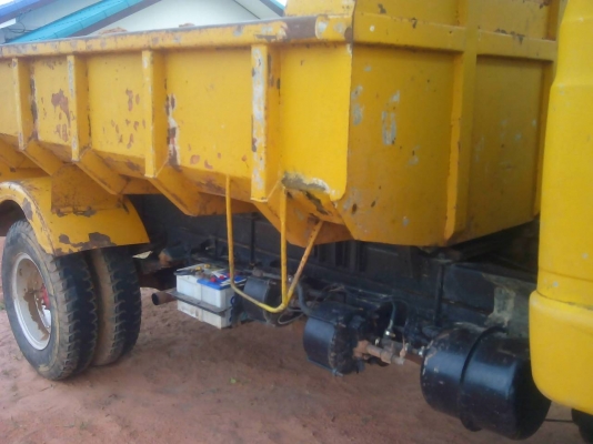 ขาย 6 ล้อดั้ม HINO เครื่อง 150 แรง  เครื่อง EH100