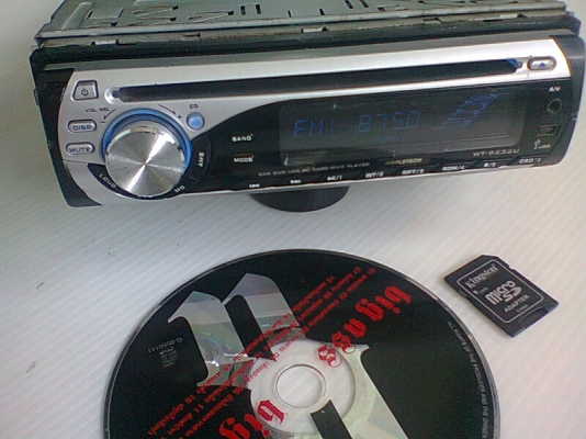 เครื่องเล่น DVD WORLDTECH