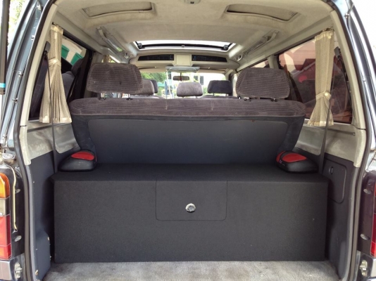 HIACE SUPER CUSTOM ตัวนอกเเท้เเต่งเต็มคัน เบนซินLPG เเรง เงียบ นิ่มตัวนอกเเท้