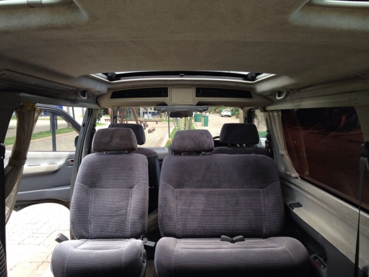 HIACE SUPER CUSTOM ตัวนอกเเท้เเต่งเต็มคัน เบนซินLPG เเรง เงียบ นิ่มตัวนอกเเท้